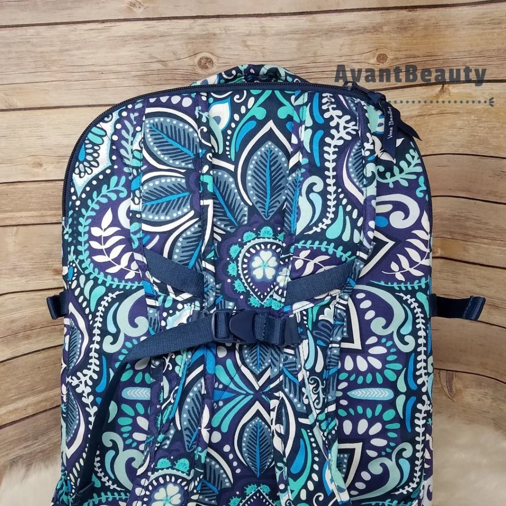 Vera Bradley Essential Expandable LG Quilted Blue Island Medallion Backpack New - Picture 12 of 13